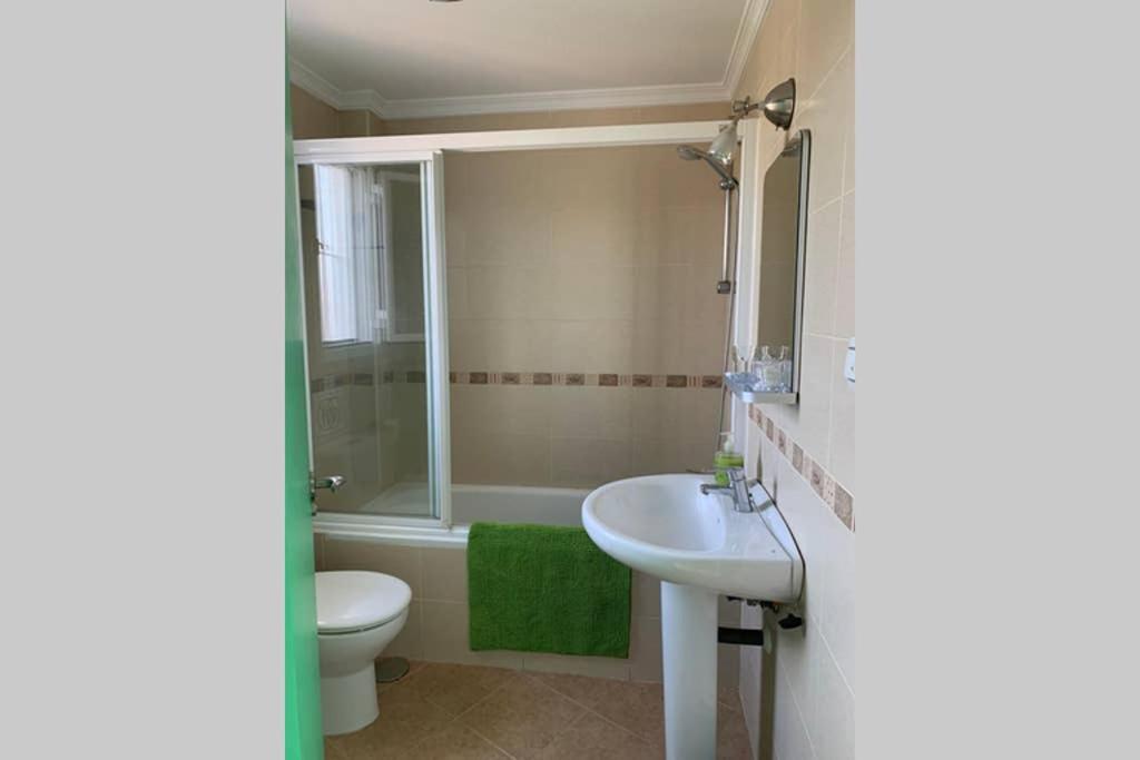 One bedroom penthouse Alora Buitenkant foto